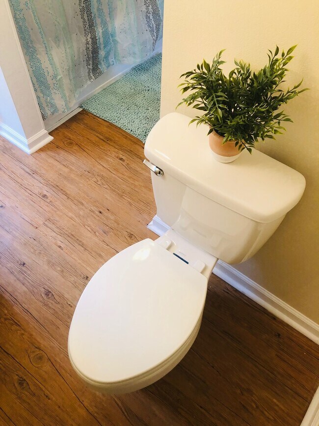 Photo - 3 Bedroom Home in Great School District!