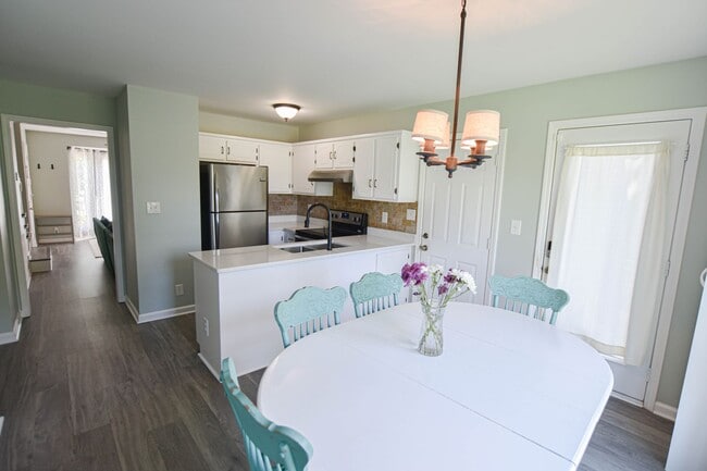 Photo - Updated Three Bedroom in Sango!