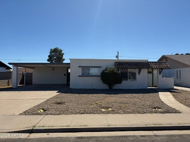 Photo - 153 E Hoover Ave