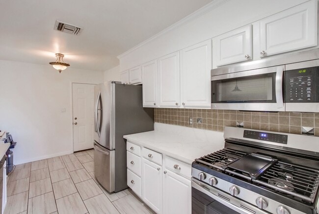 Photo - Wonderful SINGLE FAMILY HOME in DEL CERRO