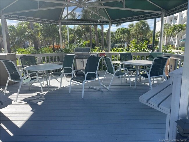 Photo - 144 NE Edgewater Dr Unit 3102