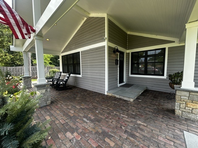 Photo - 525 W Deerpath Rd