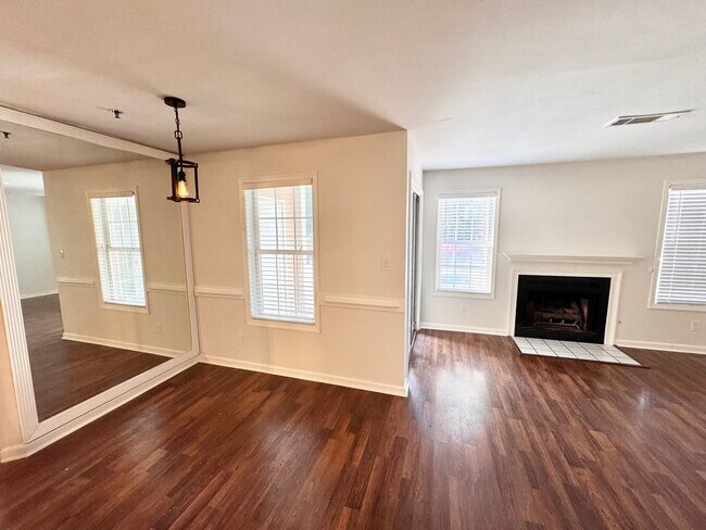 Photo - 2026 River Heights Walk SE