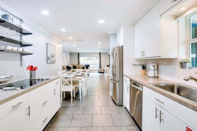 Photo - 7515 Silver Woods Ct