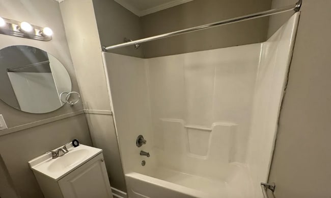 Photo - 1213 Laura Ave