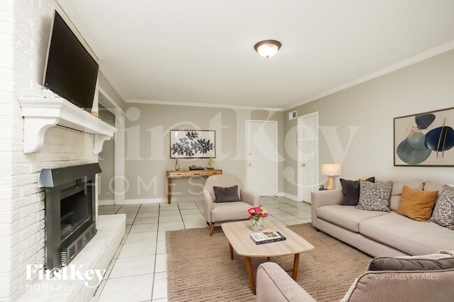 Photo - 3347 Bluemont Dr