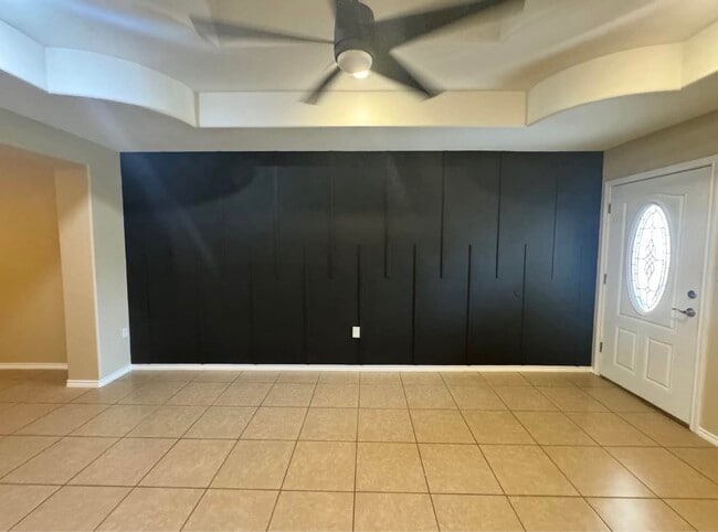 Photo - 1110 W Gardenia Ave Unit Gardenia