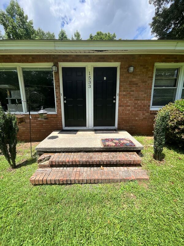 Photo - 1533 Beaucrest Ave