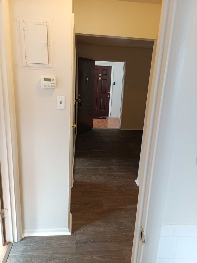 Photo - 1545 W Main St Unit 1545 - H