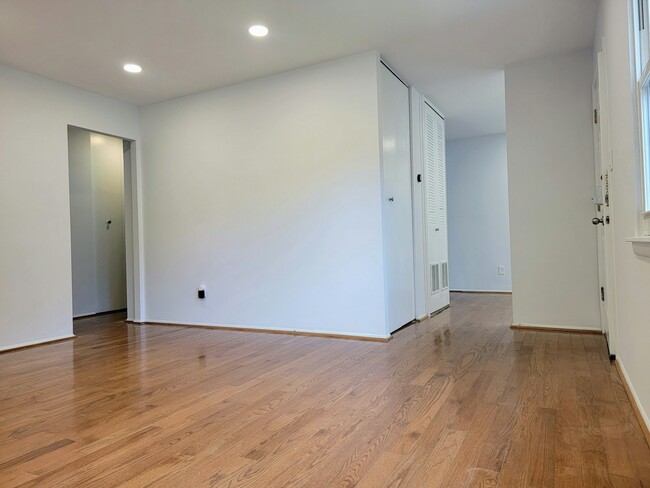 Photo - 707 Douglass Ave