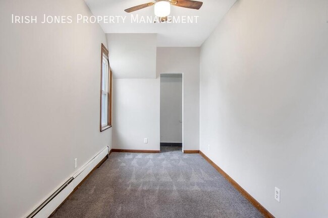 Photo - 138 Weimar St