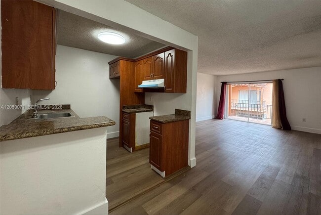 Photo - 7208 Fairway Dr Unit I14
