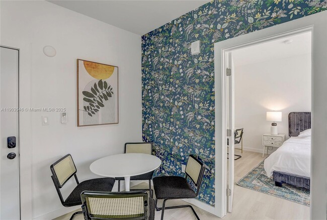 Photo - 1553 SW 7th St Unidad 9