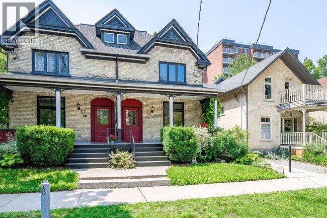 Photo - 67 Ahrens St W
