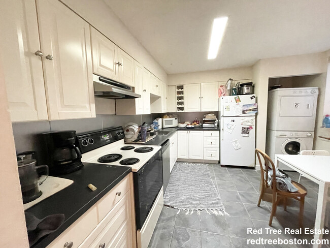 Photo - 79 Gainsborough St Condo Unit 73 #101