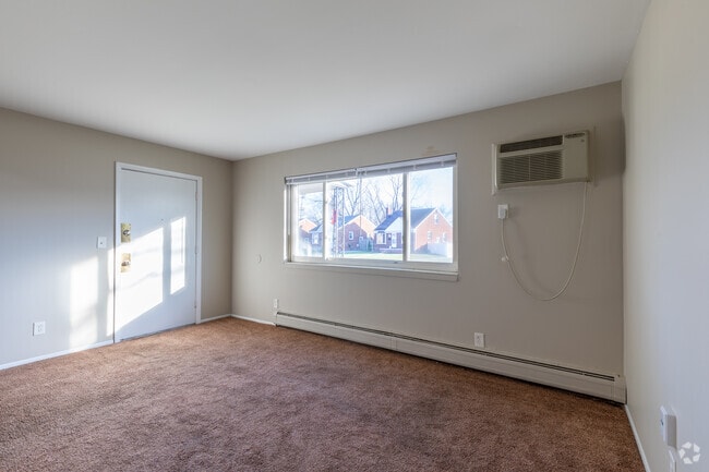 Living Room - 1730 Goddard Rd