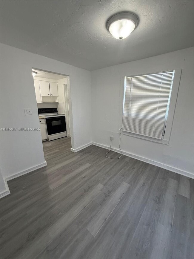 Photo - 1811 NW 84th St Unit 3