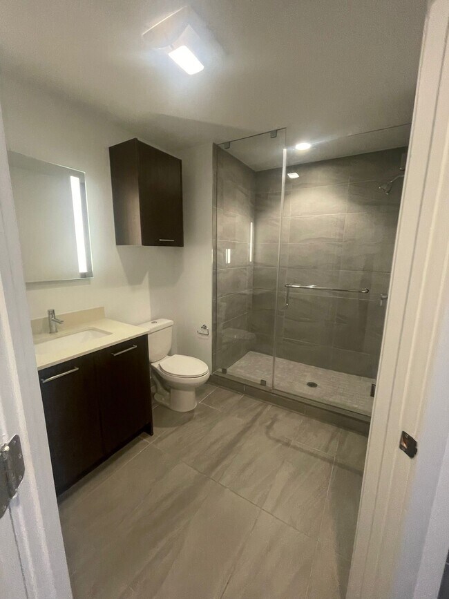 Photo - 480 NE 29th St Unit B3