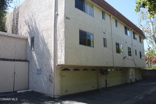 Photo - 6254 Shoup Ave