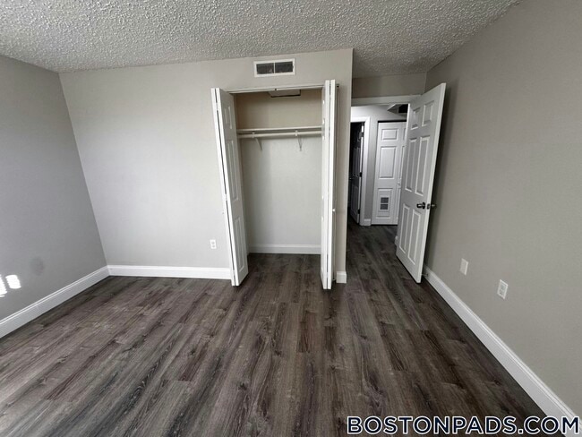 Photo - 148 Stevens St Unit 2