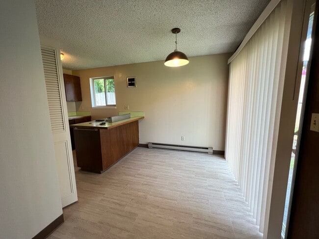 Photo - 1909 G St Unit 2