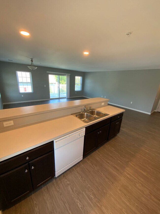 Photo - 200 Larkspur Ln Unidad 200 LARKSPUR LANE #104