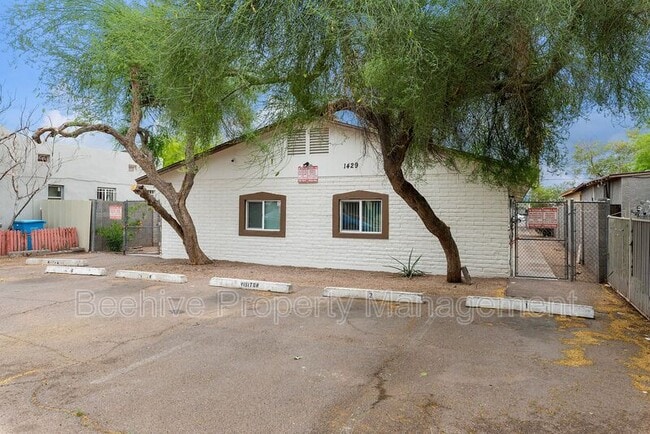 Photo - 1429 E Fillmore St House