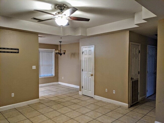 Photo - 14018 Contemporary Ln