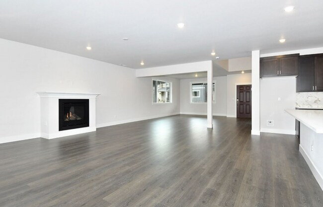 Photo - Elegant New Construction in South River Te...