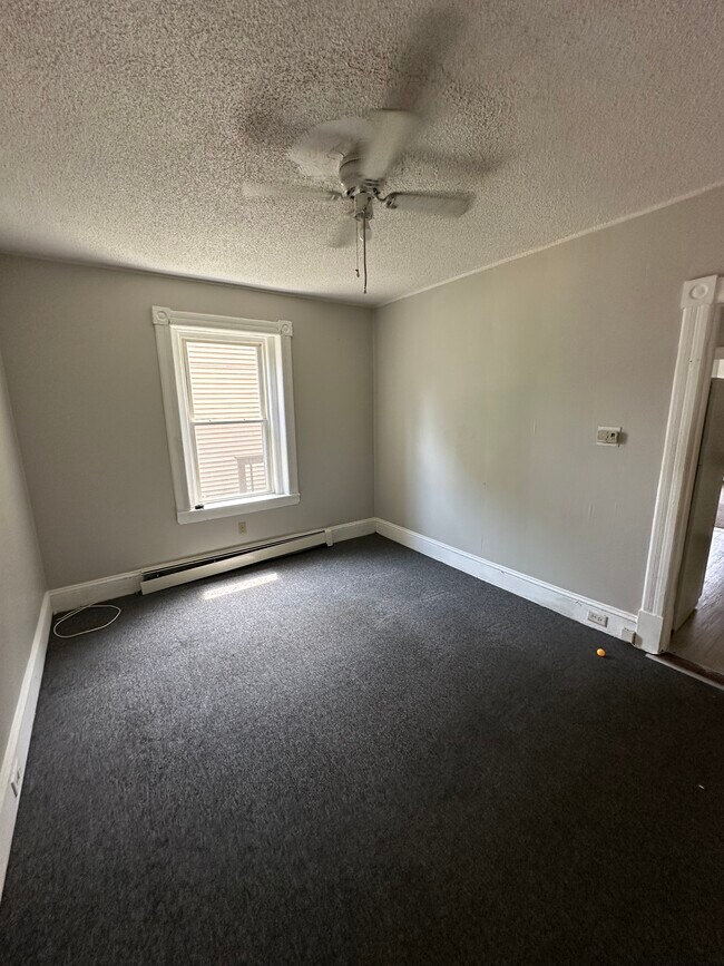 Photo - 4 Thompson Ct Unidad 1