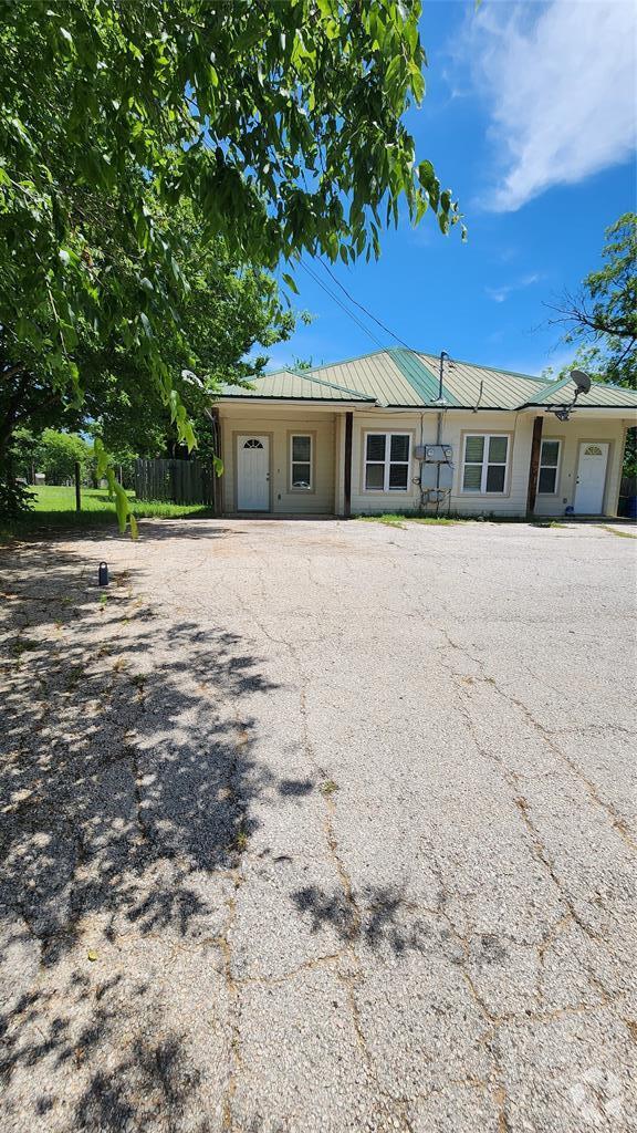 Building Photo - 605 Martin Luther King Blvd Rental