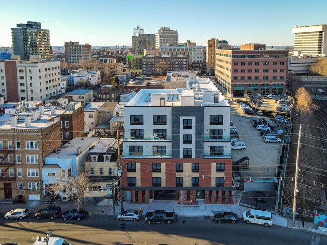 Photo - 211 Baldwin Ave Condo Unit 604