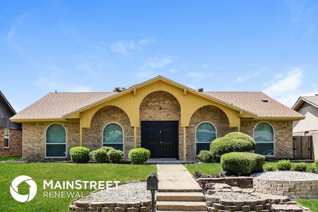 Photo - 1816 Christopher Dr House