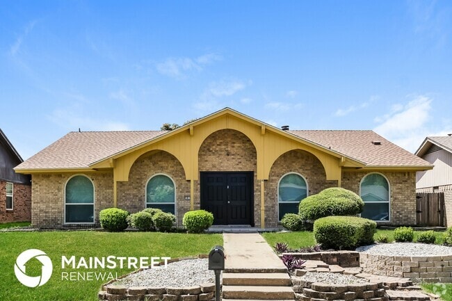Building Photo - 1816 Christopher Dr Rental