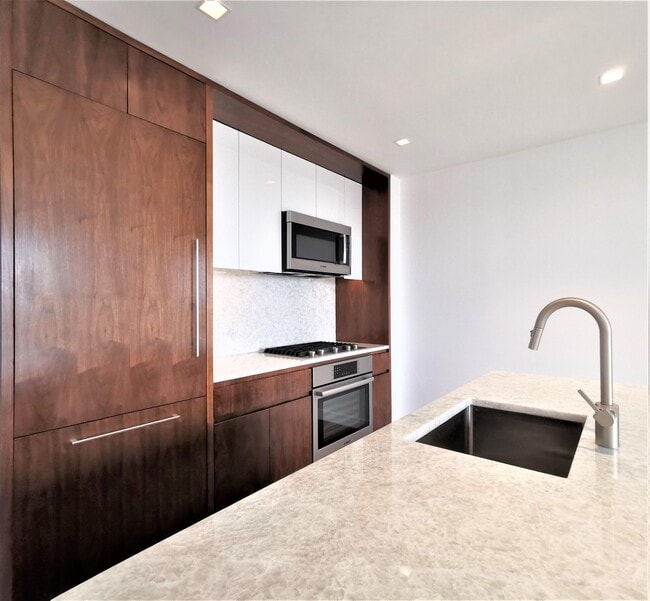 Photo - 75 Park Ln S Condo Unit 1610