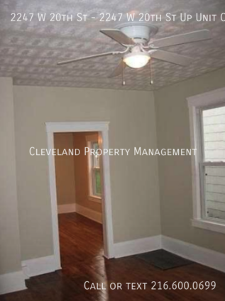 Wonderful Tremont Duplex - Wonderful Tremont Duplex Apartment Unit 2247 W 20th St Up  Cleveland, OH 44113