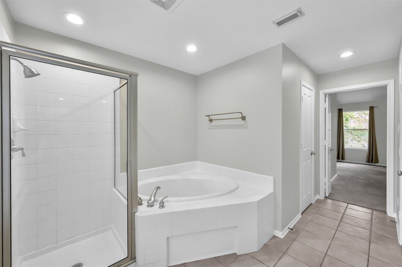 Photo - 86 N Apple Springs Cir