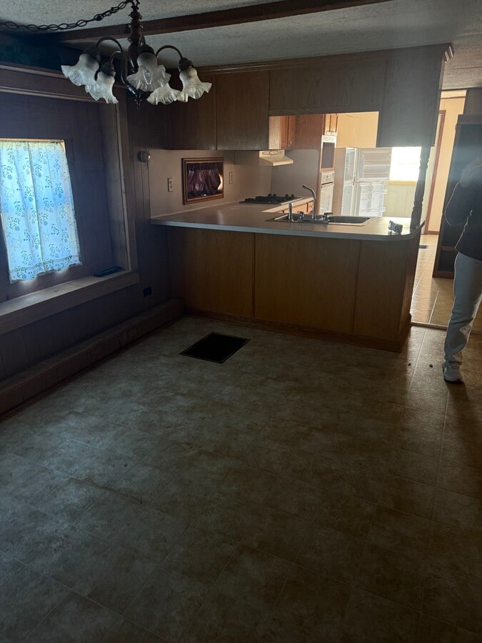 Photo - 13136 Denham Rd