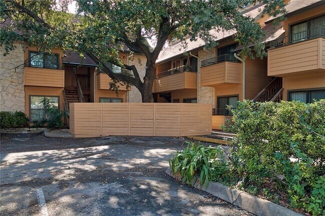 Photo - 2714 Nueces St Unit 106