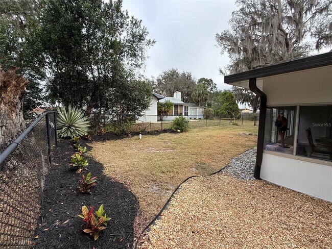 Photo - 205 S Ebb Way