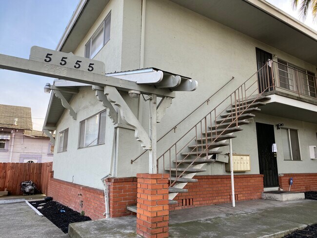 Photo - 5555 Bancroft Ave Condo Unit B