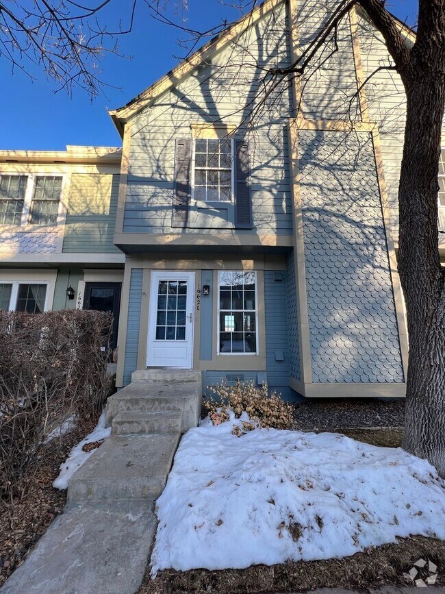 2Bedroom Townhomes for Rent in Aurora CO 60 Townhomes