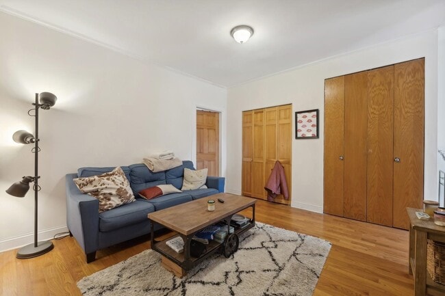 Photo - 243 Montgomery St Unit 3