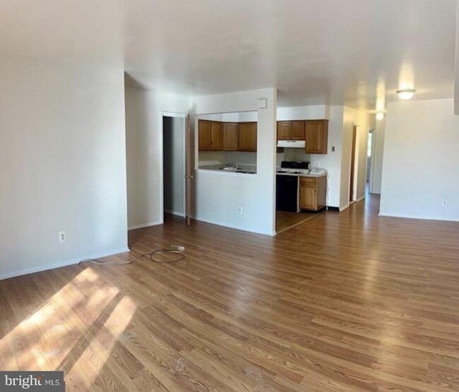 Photo - 9172 Frankford Ave