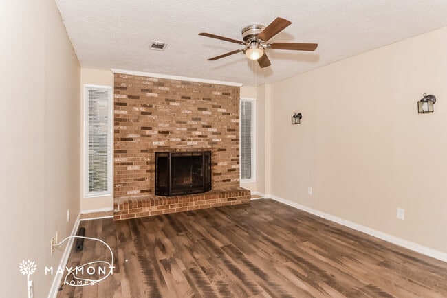 Photo - 3113 Evergreen Dr