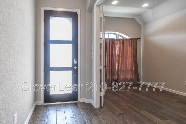 Photo - 13915 Runner Way