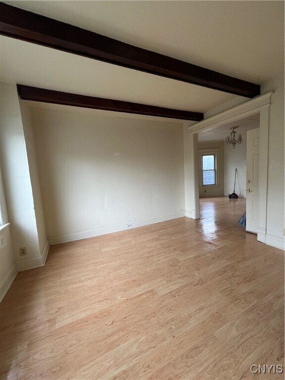 Photo - 309 Griffiths St