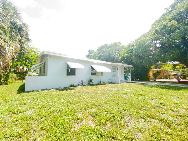 Photo - 3530 NW 1st Ct House