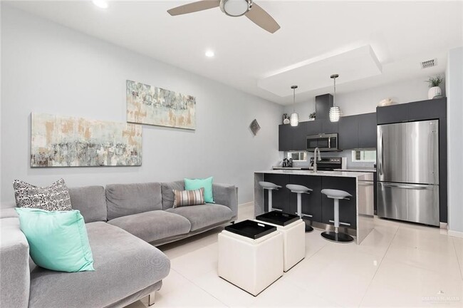 Photo - 513 San Antonio Ave