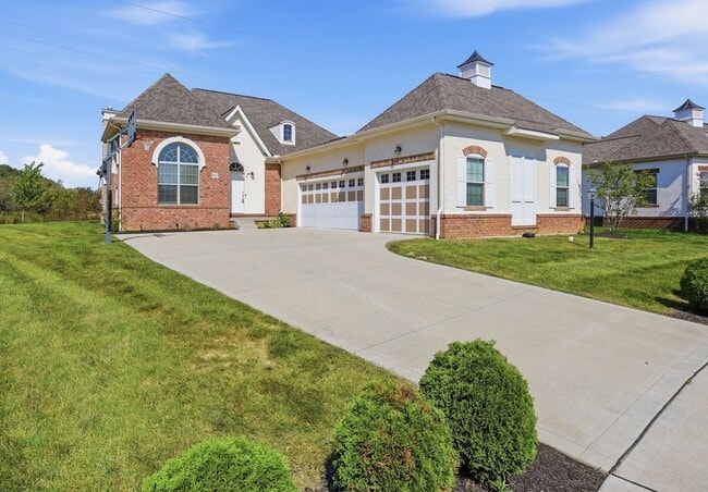 8017 Pleasant Dr